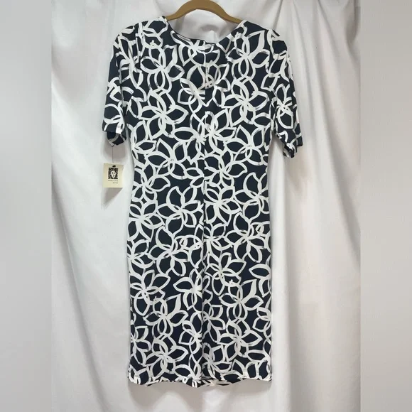 Anne Klein Elegant Slate and light cream floral Patterned Dress women’s size 8 - Picture 16 of 17